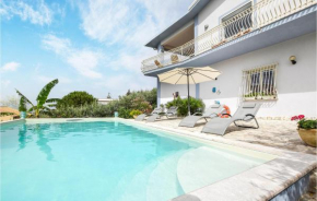 Stunning home in Castellammare d, Golfo with WiFi and 4 Bedrooms